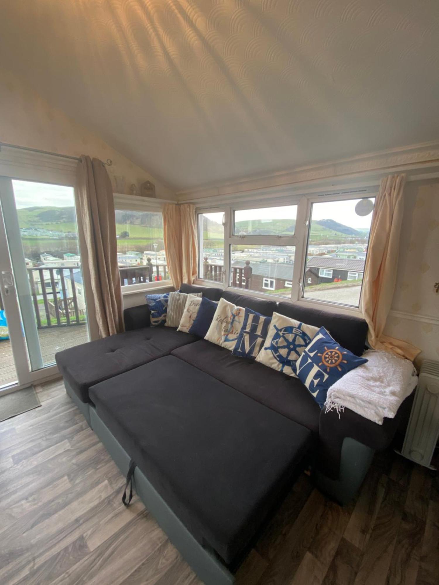 Chalet 5 Clarach Bay 阿伯里斯特威斯 外观 照片